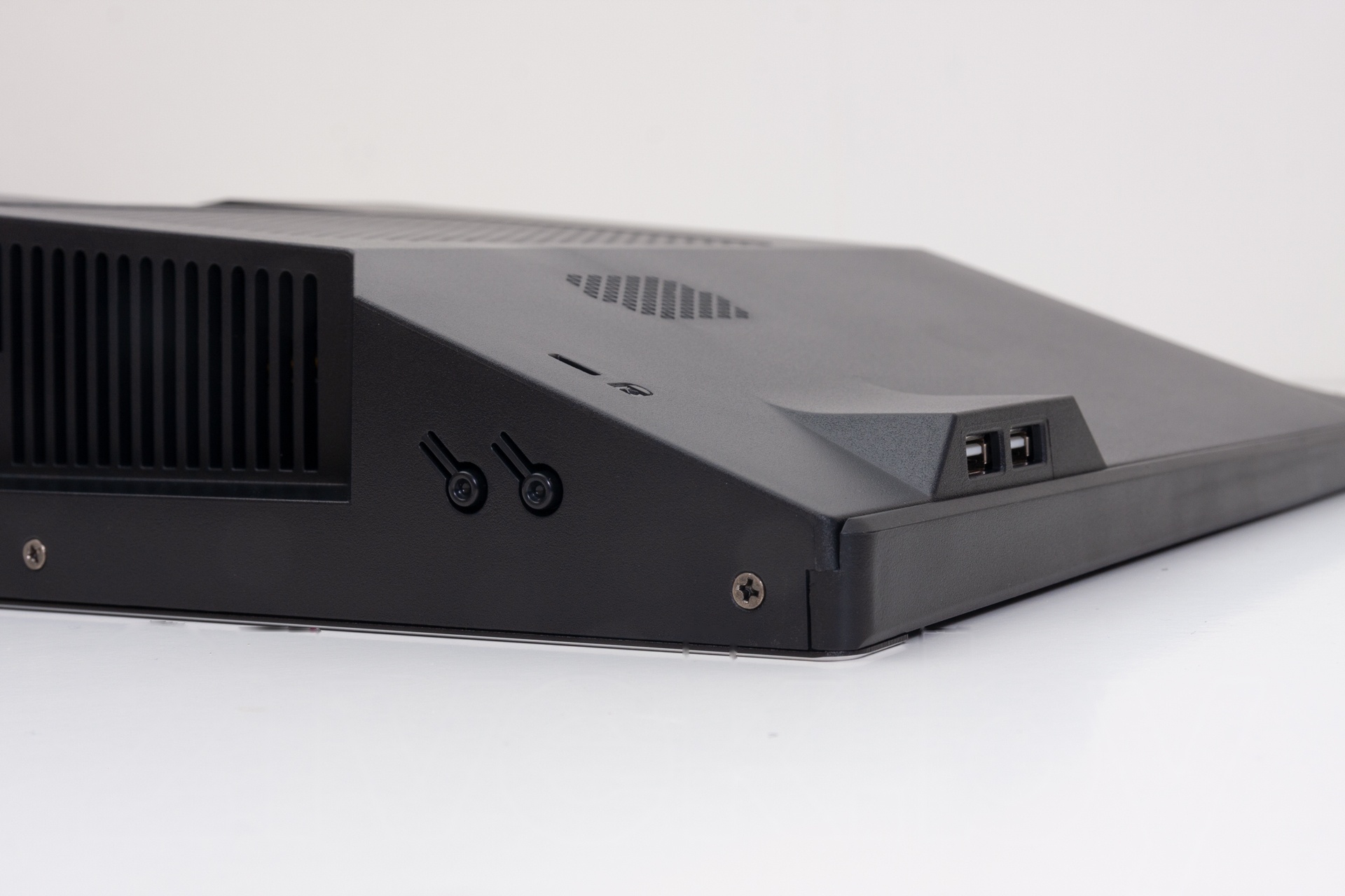 Покупка товаров в Беларуси, рассрочка, кредит, лизинг, оплата частями на platipotom.by, удобная доставка - фото моноблок irby pro2 27-b-i3121-8-1000-240-n-h610-012 