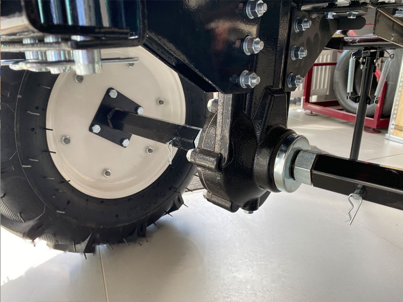 Покупка товаров в Беларуси, рассрочка, кредит, лизинг, оплата частями на platipotom.by, удобная доставка - фото мотоблок бензиновый stark st 1800f / 2270-3827 (3+1, пониженный, 7.00-12 универсальный диск) 