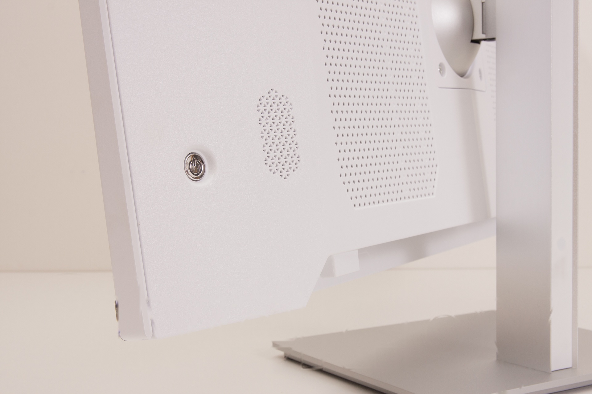 Покупка товаров в Беларуси, рассрочка, кредит, лизинг, оплата частями на platipotom.by, удобная доставка - фото моноблок irby pro2 27-w-i5124-16-0-1-n-h610-010 