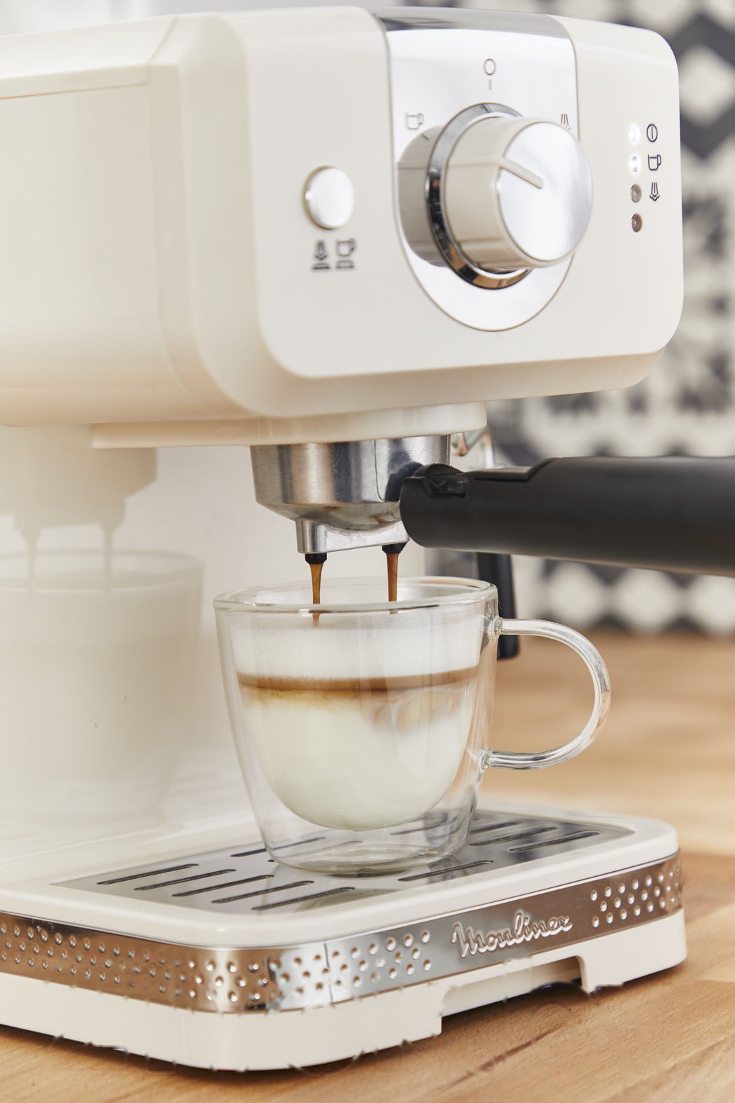 Покупка товаров в Беларуси, рассрочка, кредит, лизинг, оплата частями на platipotom.by, удобная доставка - фото кофеварка эспрессо moulinex xp330a10 