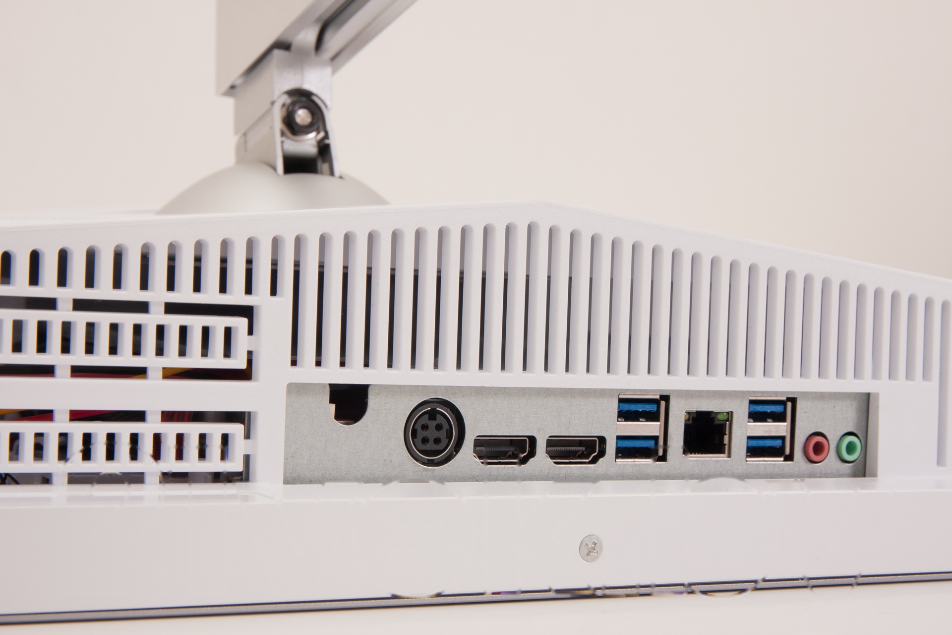 Покупка товаров в Беларуси, рассрочка, кредит, лизинг, оплата частями на platipotom.by, удобная доставка - фото моноблок irby pro2 27-w-i5124-16-0-1-n-h610-010 